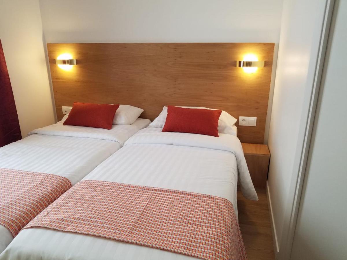 Dupleixadiama Hotel Parijs